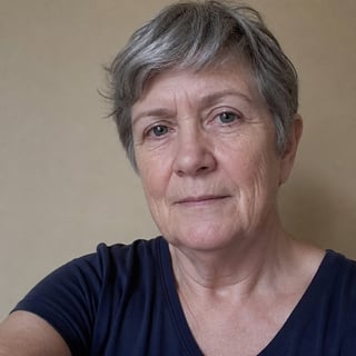 Maria G., total knee replacement patient